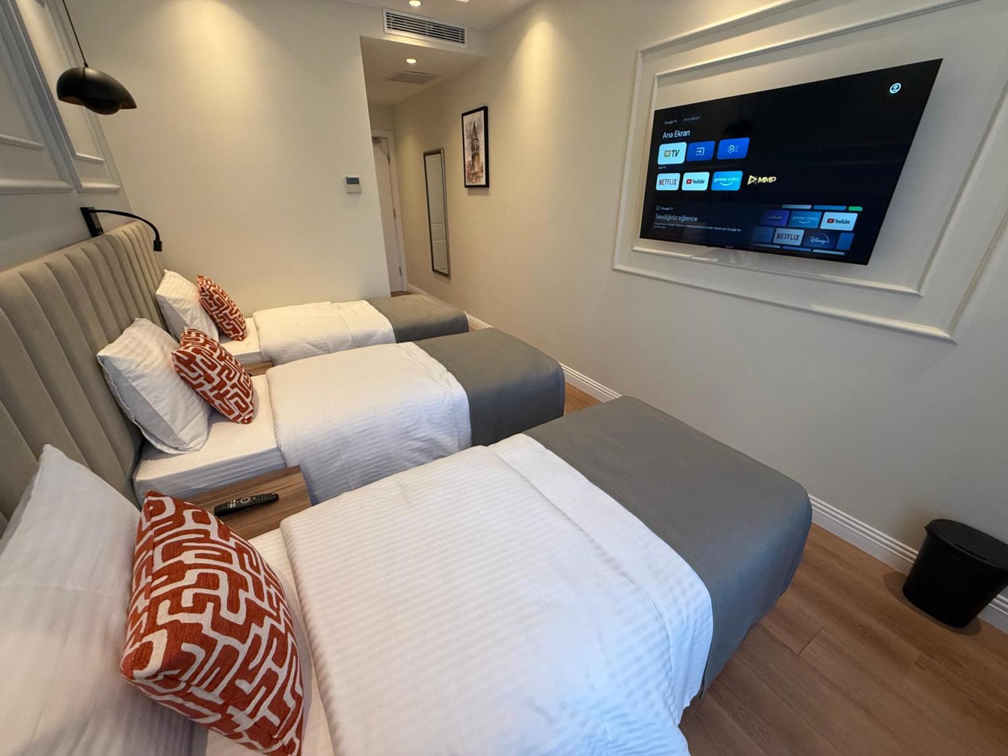 Otel Center Port Karakoey