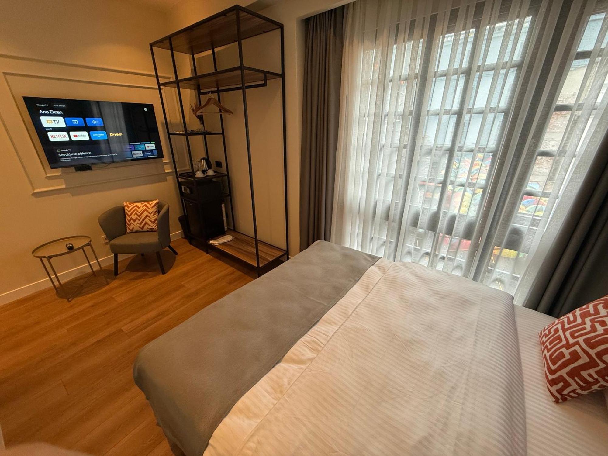 Center Port Karakoey İstanbul