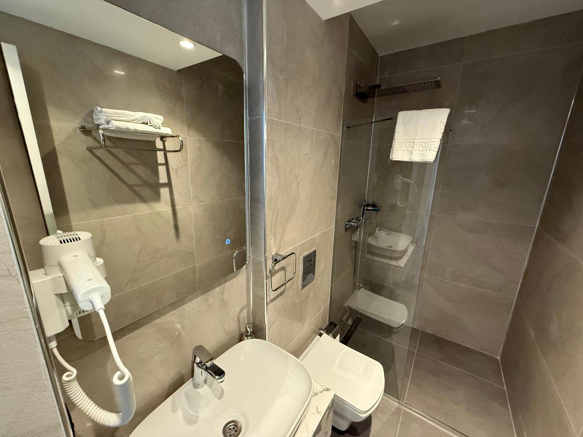 Center Port Karakoey İstanbul