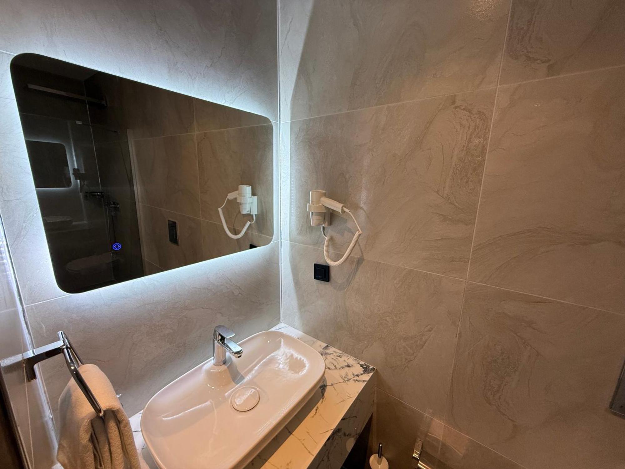 Center Port Karakoey Otel İstanbul